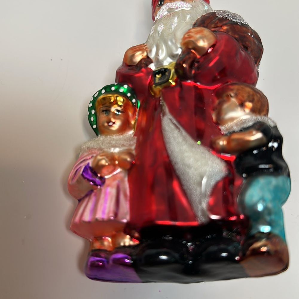 Christopher Radko Company 5.50in Gather Round, Glass, Ornament Santa Christmas - Picture 5 of 11